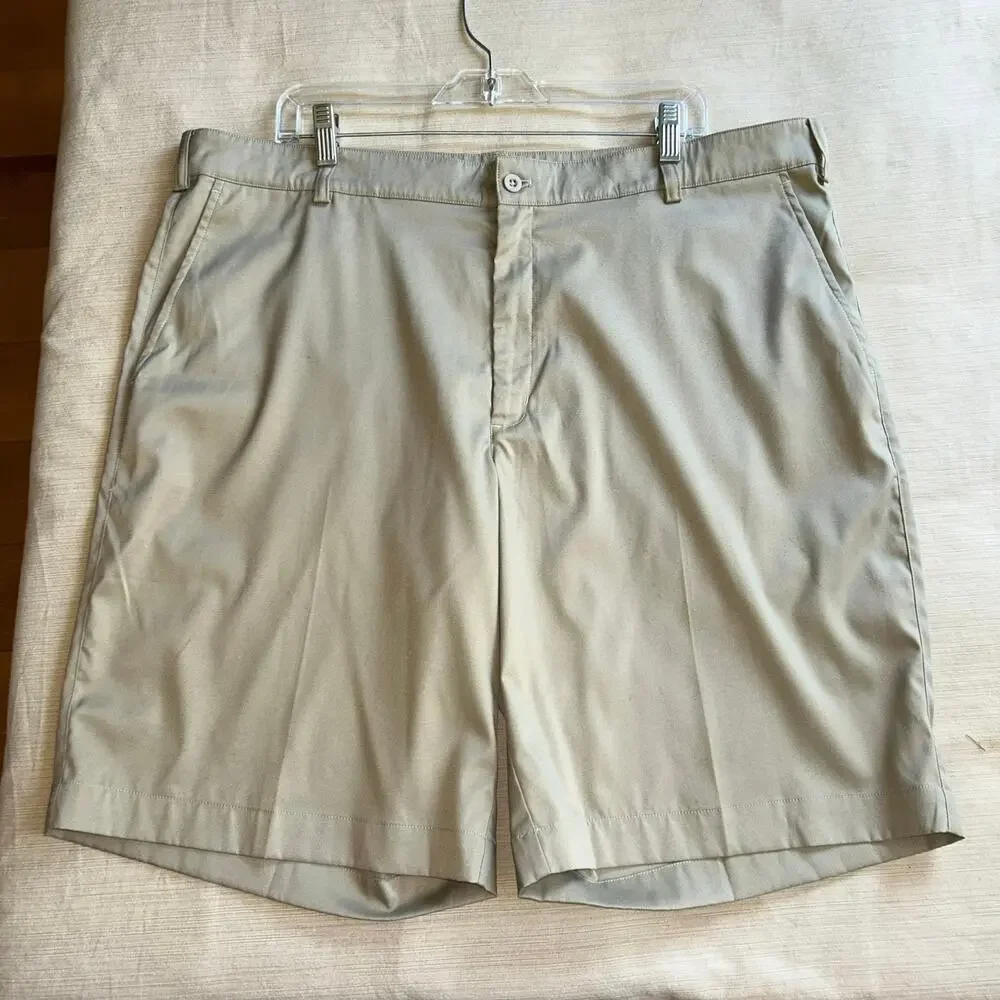 Nike Golf Khaki Chino Shorts Fit Dry Size 40 Preppy Casual Performance
